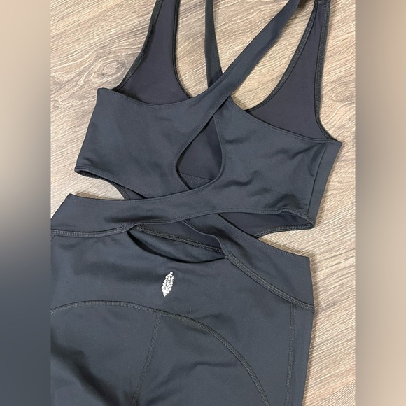 *NWOT* Free People Back It Up Onesie - Picture 7 of 7